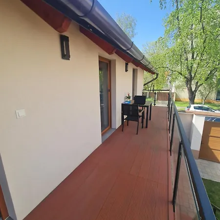 Apartment 4 Basa *